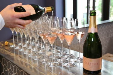 How to serve Sparkling Wine