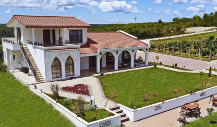 Valens Winery
