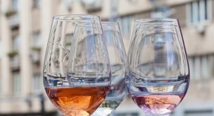 Productia de vinuri romanesti, crestere estimata comparativ cu anul trecut