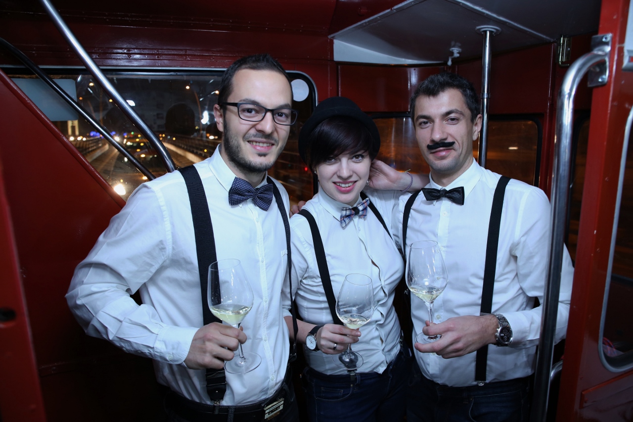 Degustare de vin in London Bus Degustare de vin in London Bus